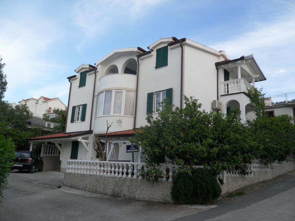 Vila Mateja تروغير المظهر الخارجي الصورة